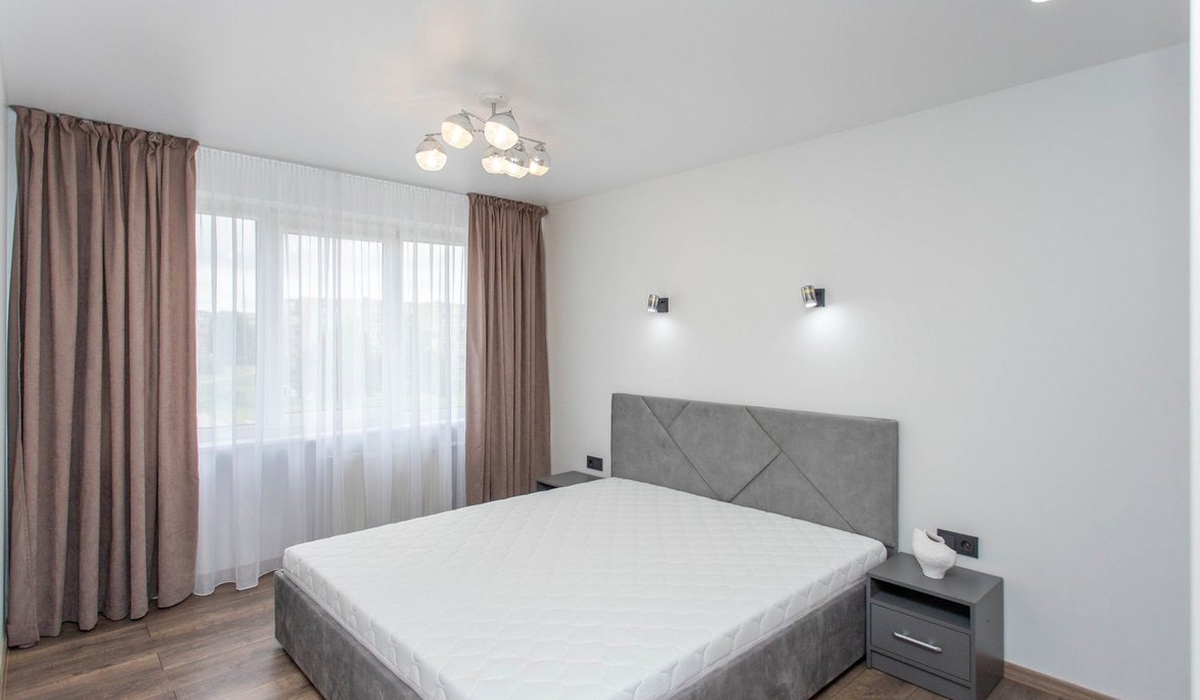Chic Botanical Suite in Historic Nové Město
